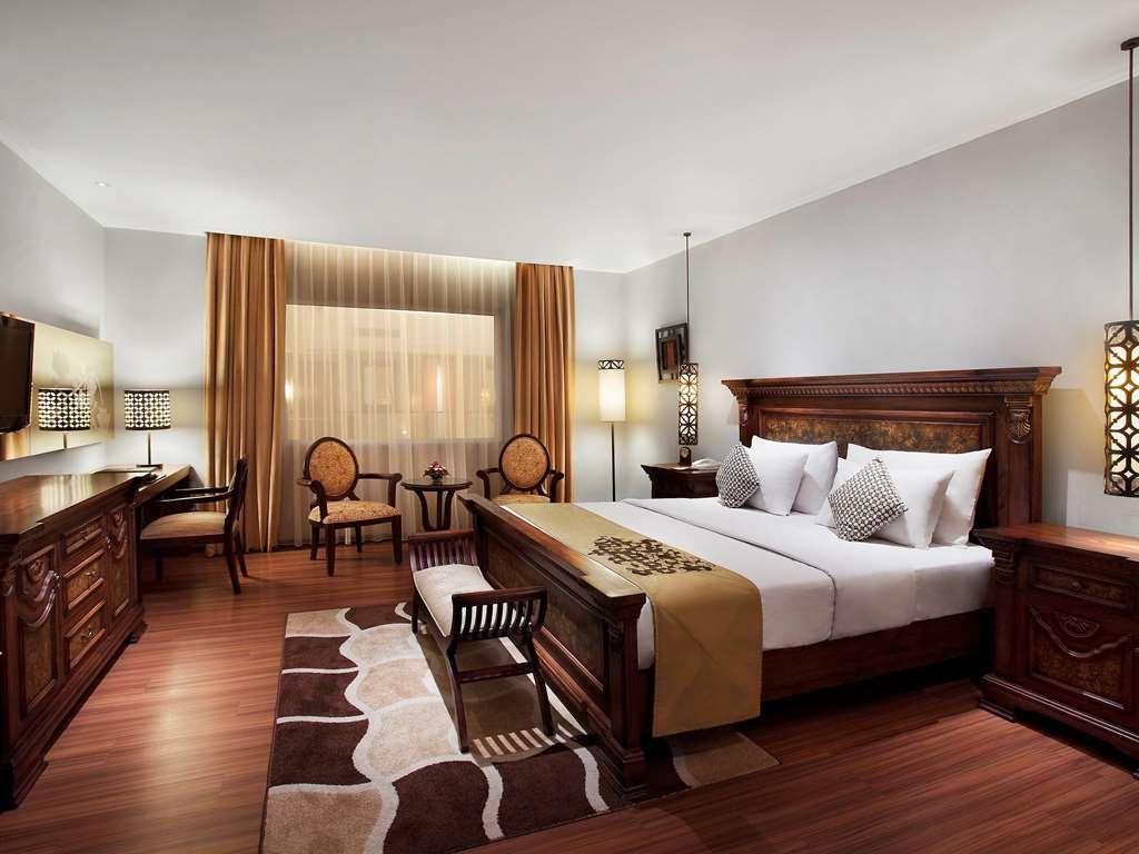 The Royal Surakarta Heritage - Handwritten Collection Rom bilde